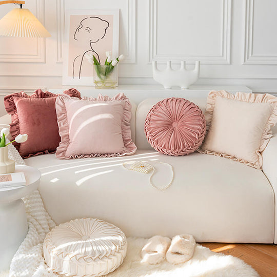 Frill_Velvet_cushion_cover_06_
