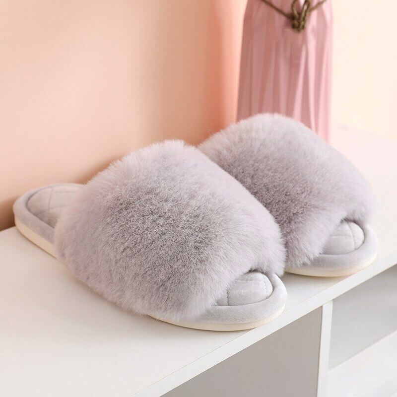 【CHANEL】 大人気ふわふわモコモコ♪ ファースリッパ ピンク org.jpg